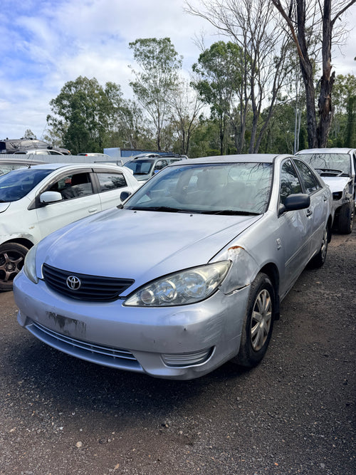 Genuine Toyota Camry Bonnet Blue/Silver – Fits 2002–2006 Camry (ACV36 / MCV36)