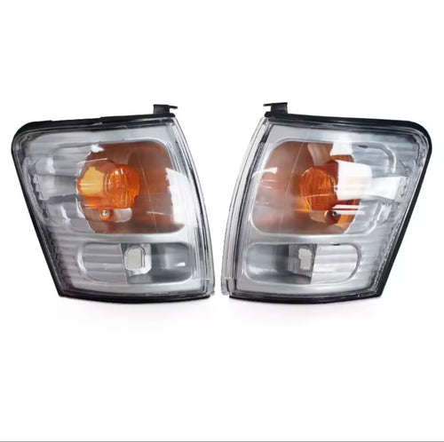 Toyota Hilux Front Corner Indicator Lights Pair LH & RH 2001–2005 Clear Lens 2WD 4WD